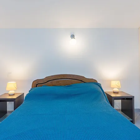 Apartment Vaste De 44 M Centre - N2